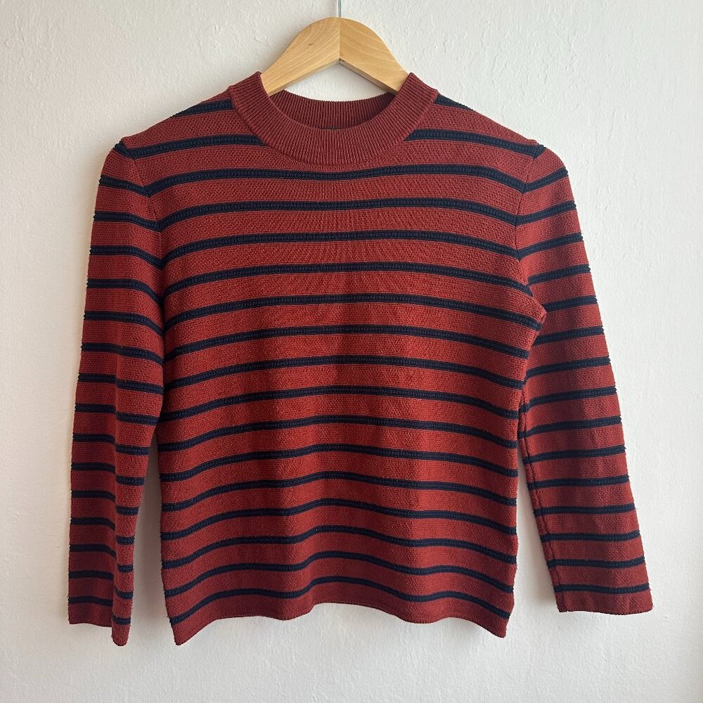 Theory Knit Costal Size Small Stripped Size Small sporty Prep yacht club